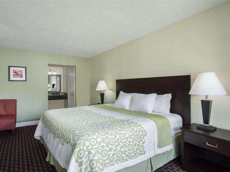 Days Inn By Wyndham Jellico - Tennessee State Line Екстериор снимка