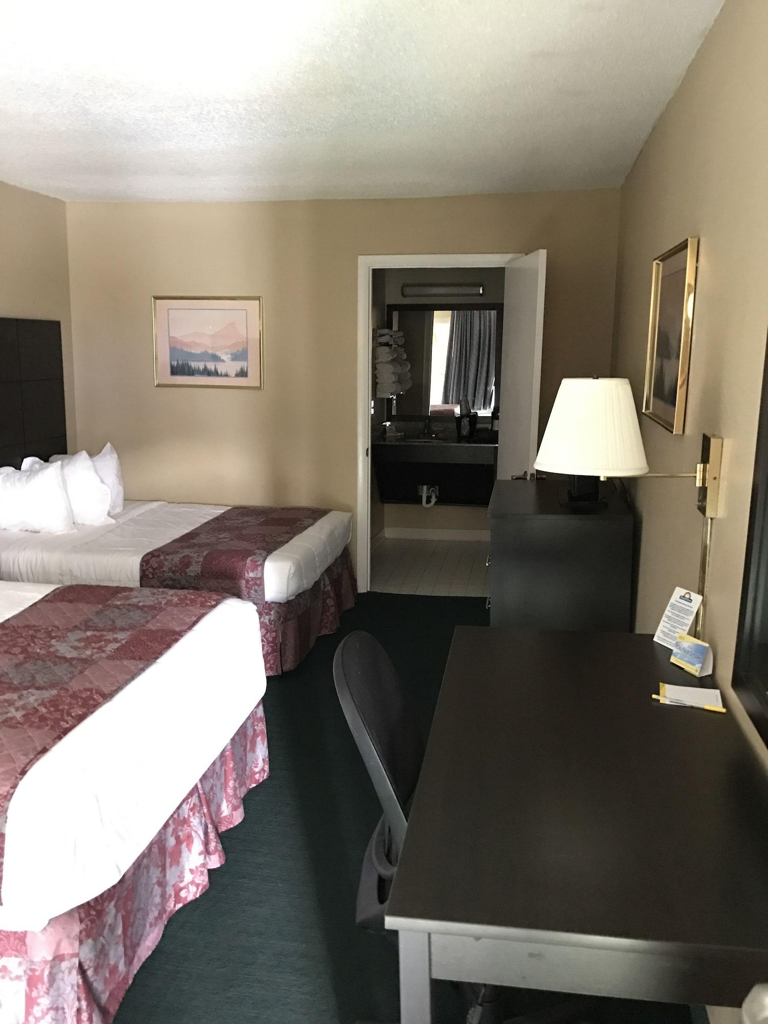 Days Inn By Wyndham Jellico - Tennessee State Line Екстериор снимка