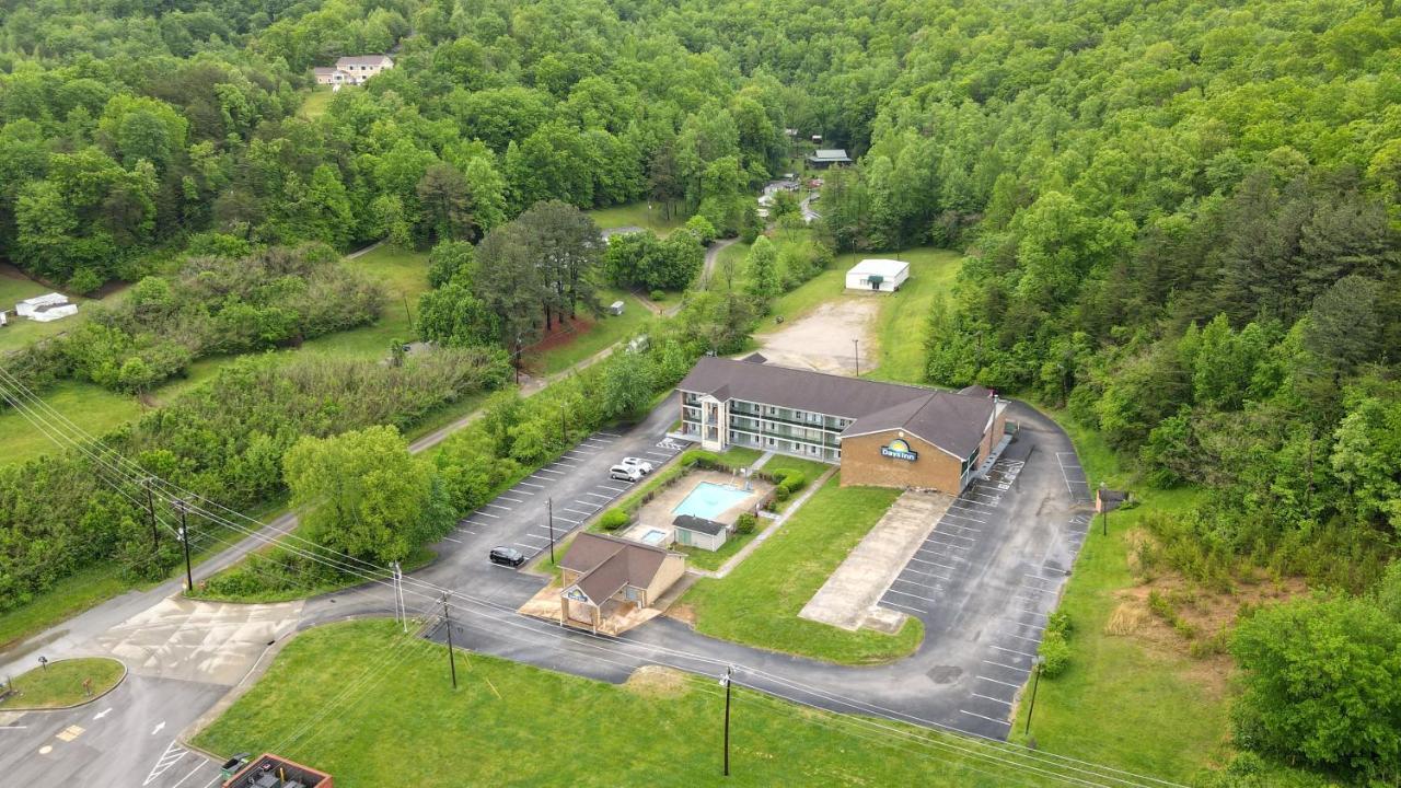 Days Inn By Wyndham Jellico - Tennessee State Line Екстериор снимка