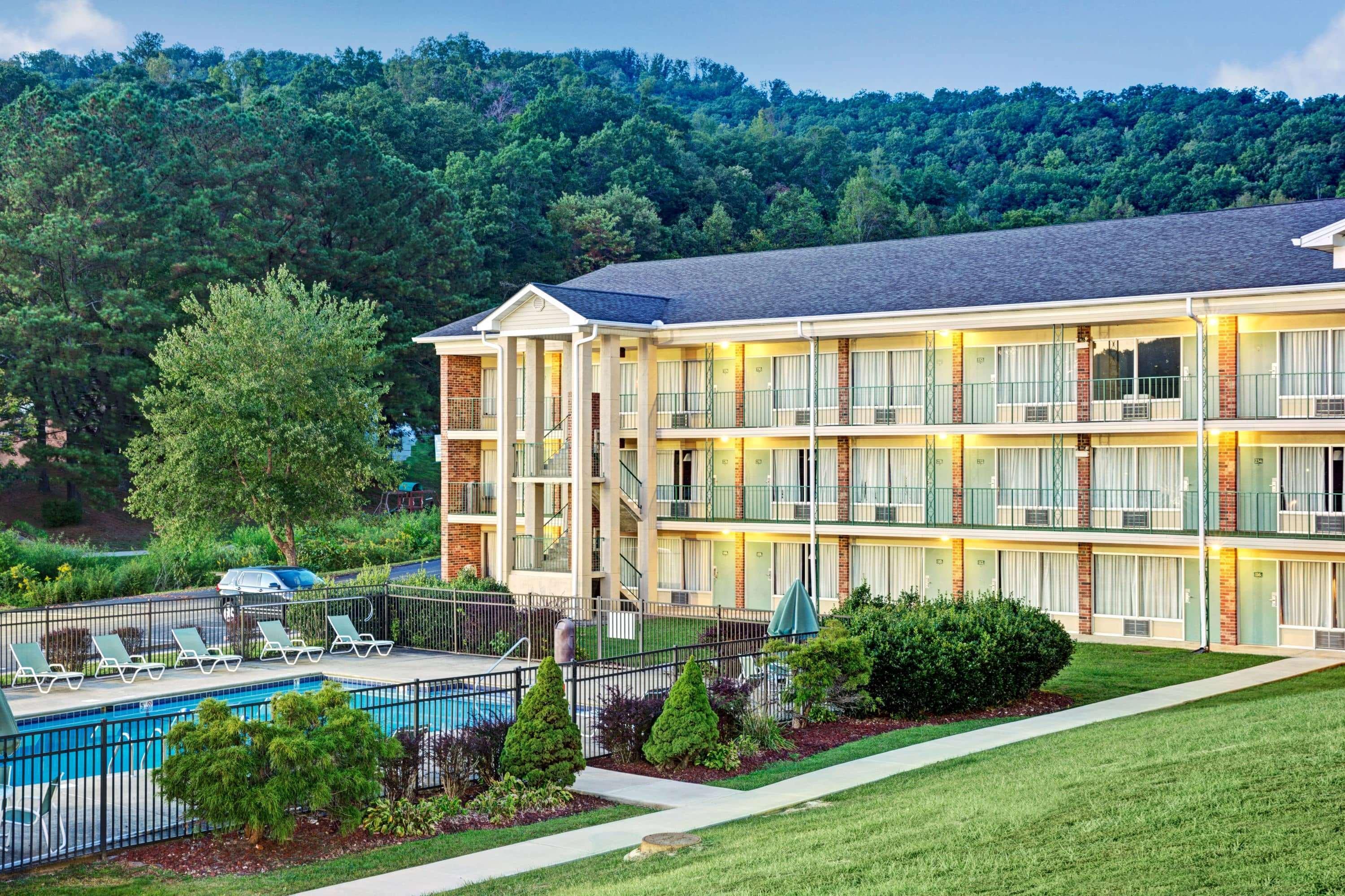 Days Inn By Wyndham Jellico - Tennessee State Line Екстериор снимка