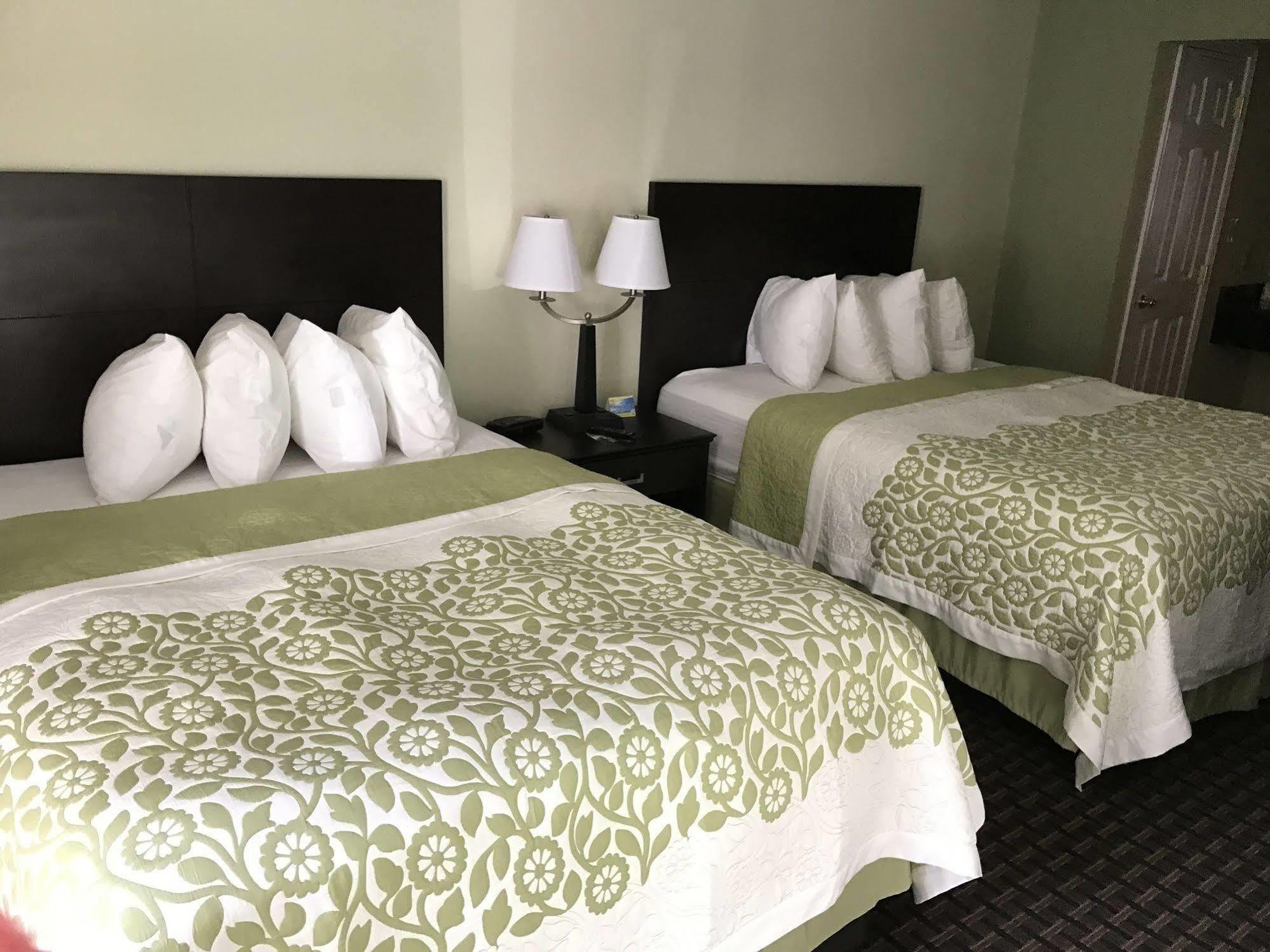 Days Inn By Wyndham Jellico - Tennessee State Line Екстериор снимка